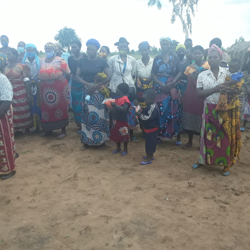 Landless families of ex-tobacco estate workers in Kasungu